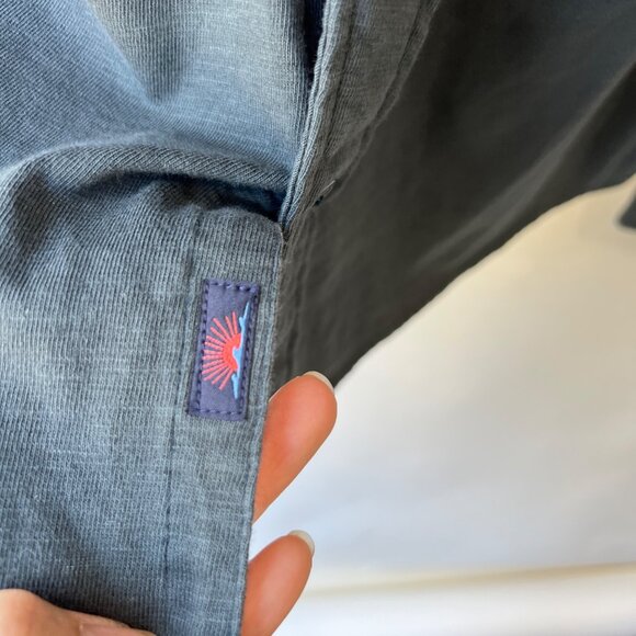 Faherty Men knit season shirt, Gray/blue, Size L - Picture 9 of 12